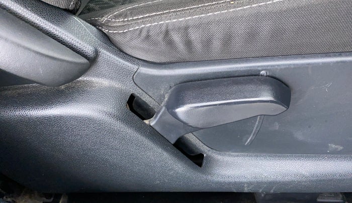 2018 Ford Ecosport 1.5 TITANIUM TI VCT, CNG, Manual, 39,756 km, Driver Side Adjustment Panel
