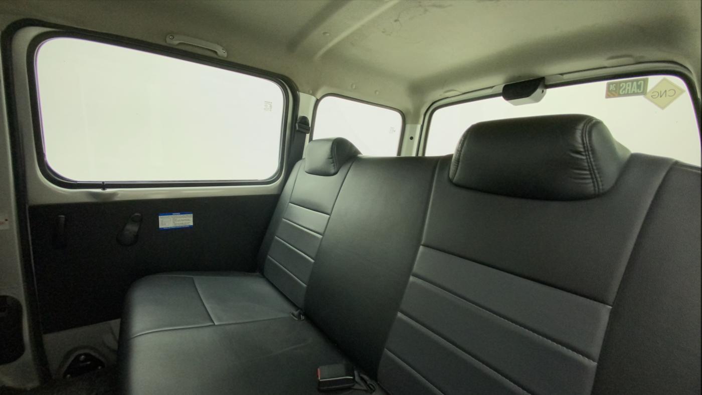 2023 Maruti Eeco 5 STR AC CNG, CNG, Manual, 15,704 km, Right Side Rear Door Cabin
