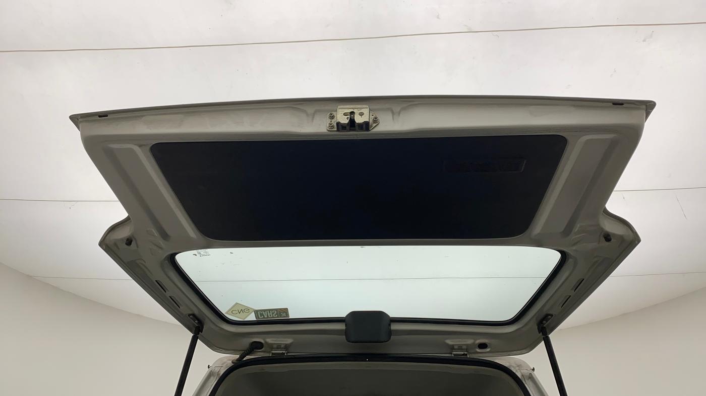 2023 Maruti Eeco 5 STR AC CNG, CNG, Manual, 15,704 km, Boot Door Open