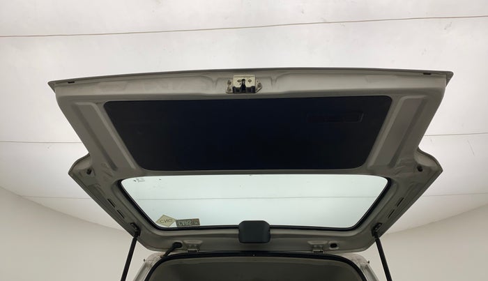 2023 Maruti Eeco 5 STR AC CNG, CNG, Manual, 15,704 km, Boot Door Open