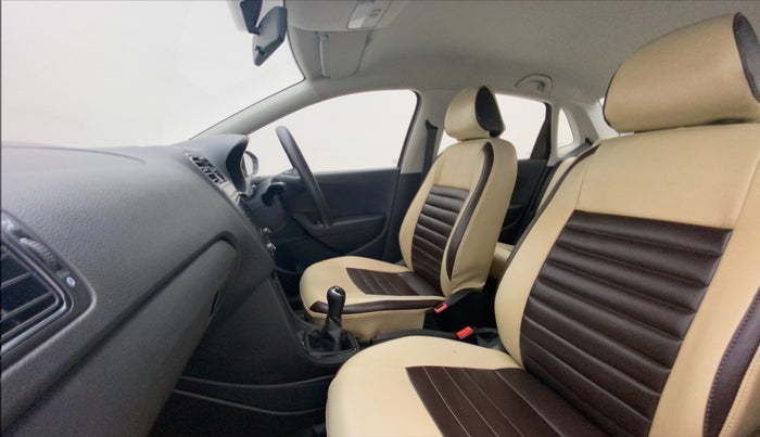 2018 Volkswagen Ameo COMFORTLINE 1.0L, Petrol, Manual, 37,610 km, Right Side Front Door Cabin