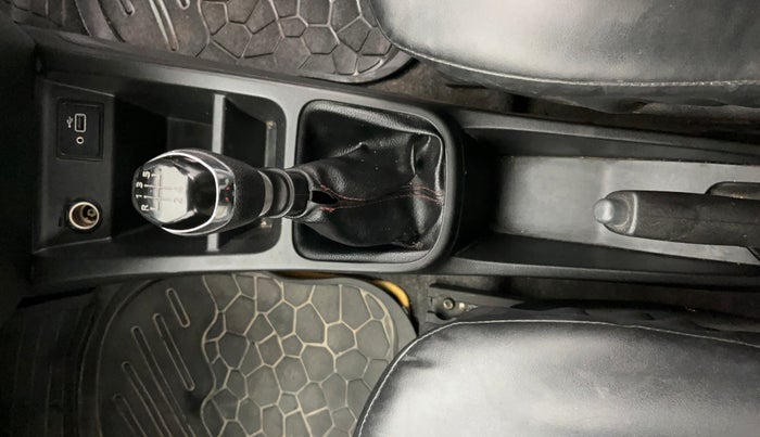 2020 Renault Kwid RXT 1.0 (O), Petrol, Manual, 59,975 km, Gear Lever