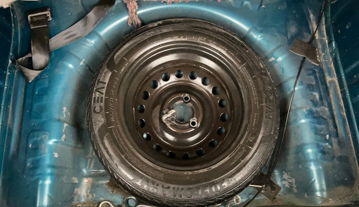 2020 Renault Kwid RXT 1.0 (O), Petrol, Manual, 59,975 km, Spare Tyre