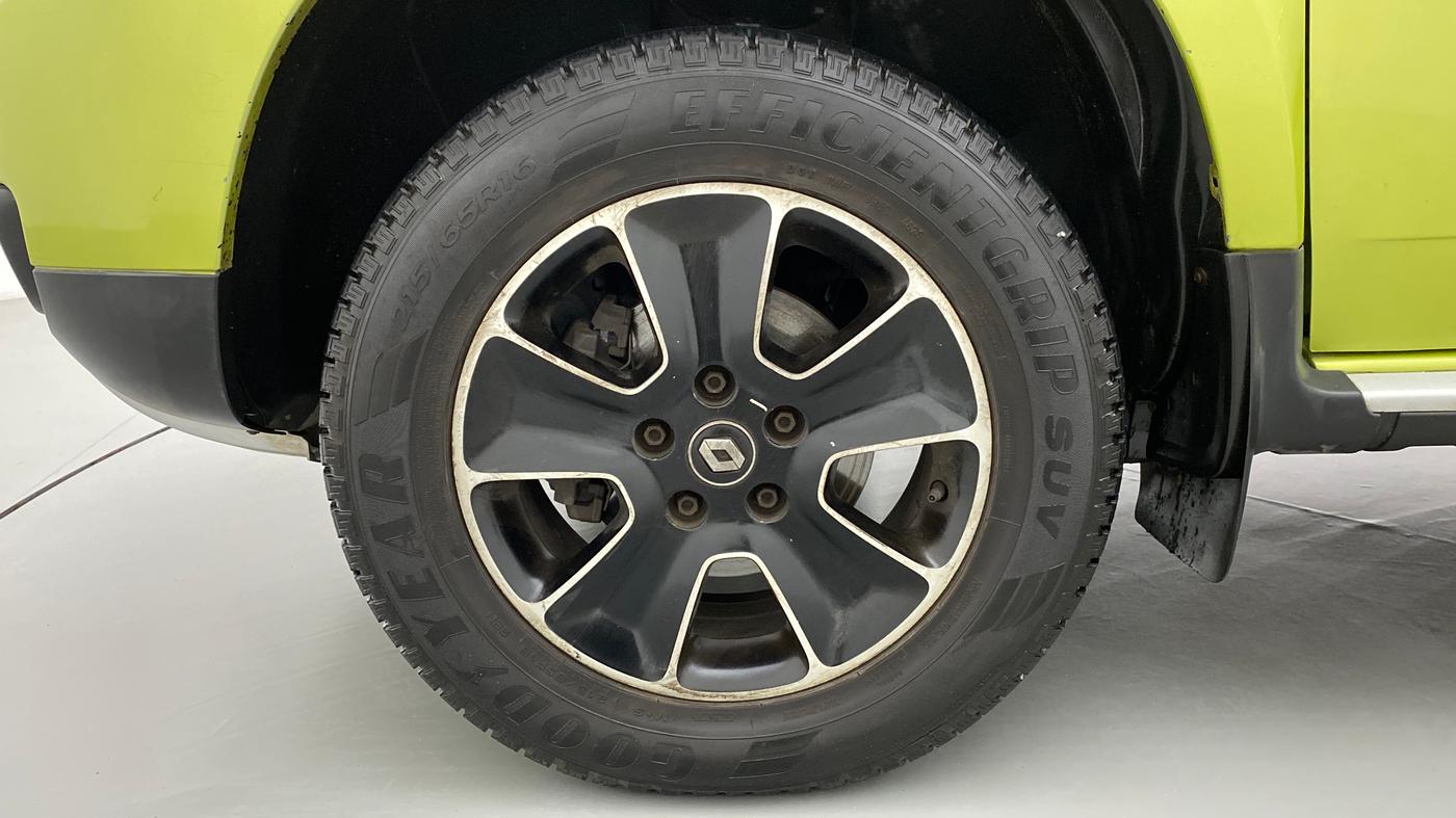 2017 Renault Duster 110 PS RXZ 4X2 AMT DIESEL, Diesel, Automatic, 82,845 km, Left Front Wheel