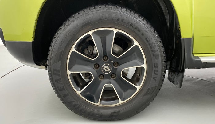 2017 Renault Duster 110 PS RXZ 4X2 AMT DIESEL, Diesel, Automatic, 82,845 km, Left Front Wheel