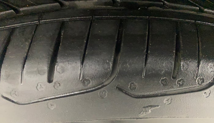 2018 Hyundai Verna 1.6 VTVT SX (O) AT, Petrol, Automatic, 77,959 km, Left Front Tyre Tread