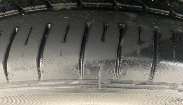 2018 Hyundai Verna 1.6 VTVT SX (O) AT, Petrol, Automatic, 77,959 km, Right Rear Tyre Tread