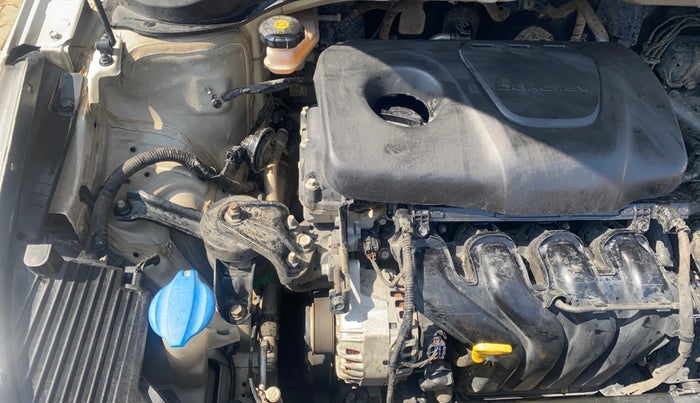 2018 Hyundai Verna 1.6 VTVT SX (O) AT, Petrol, Automatic, 77,959 km, Engine View - Right