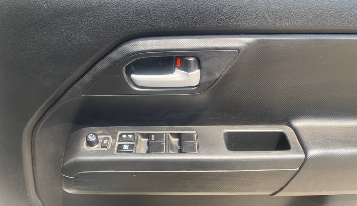 2023 Maruti New Wagon-R ZXI PLUS 1.2, Petrol, Manual, 3,322 km, Driver Side Door Panels Control