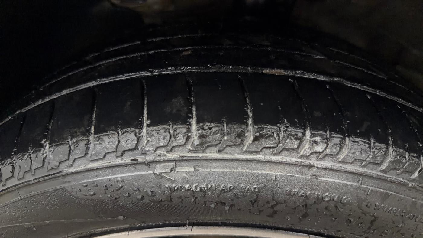2018 Hyundai Verna 1.6 VTVT SX, Petrol, Manual, 77,033 km, Left Front Tyre Tread
