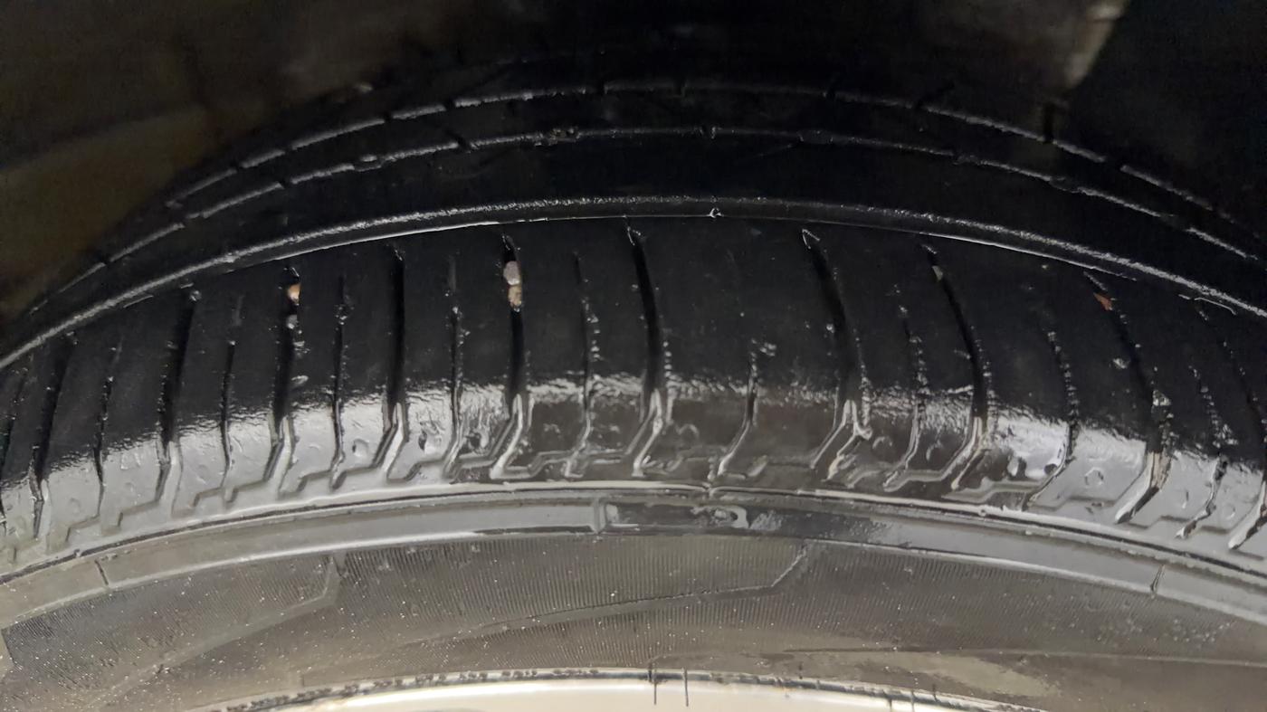 2018 Hyundai Verna 1.6 VTVT SX, Petrol, Manual, 77,033 km, Right Front Tyre Tread