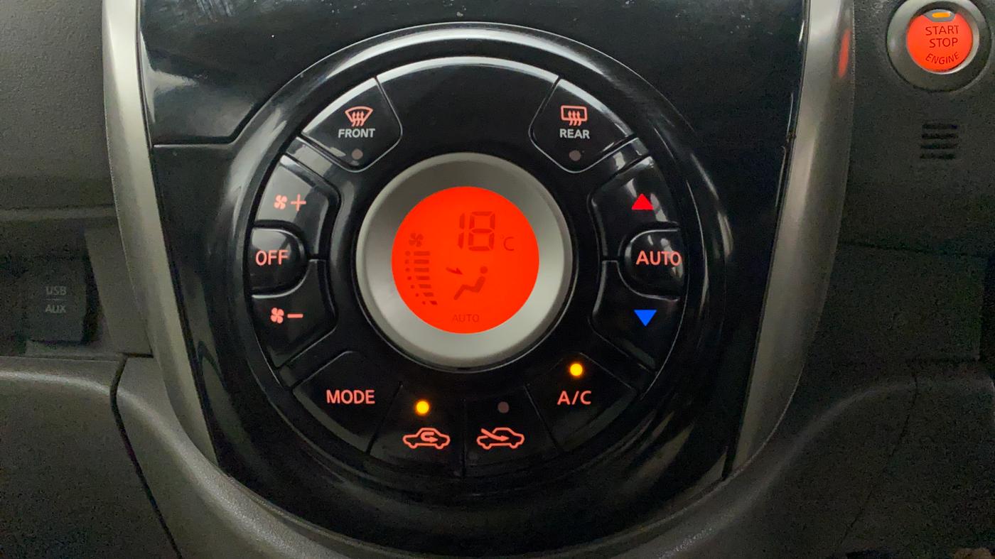 2013 Nissan Micra XV CVT, CNG, Automatic, 50,591 km, Automatic Climate Control