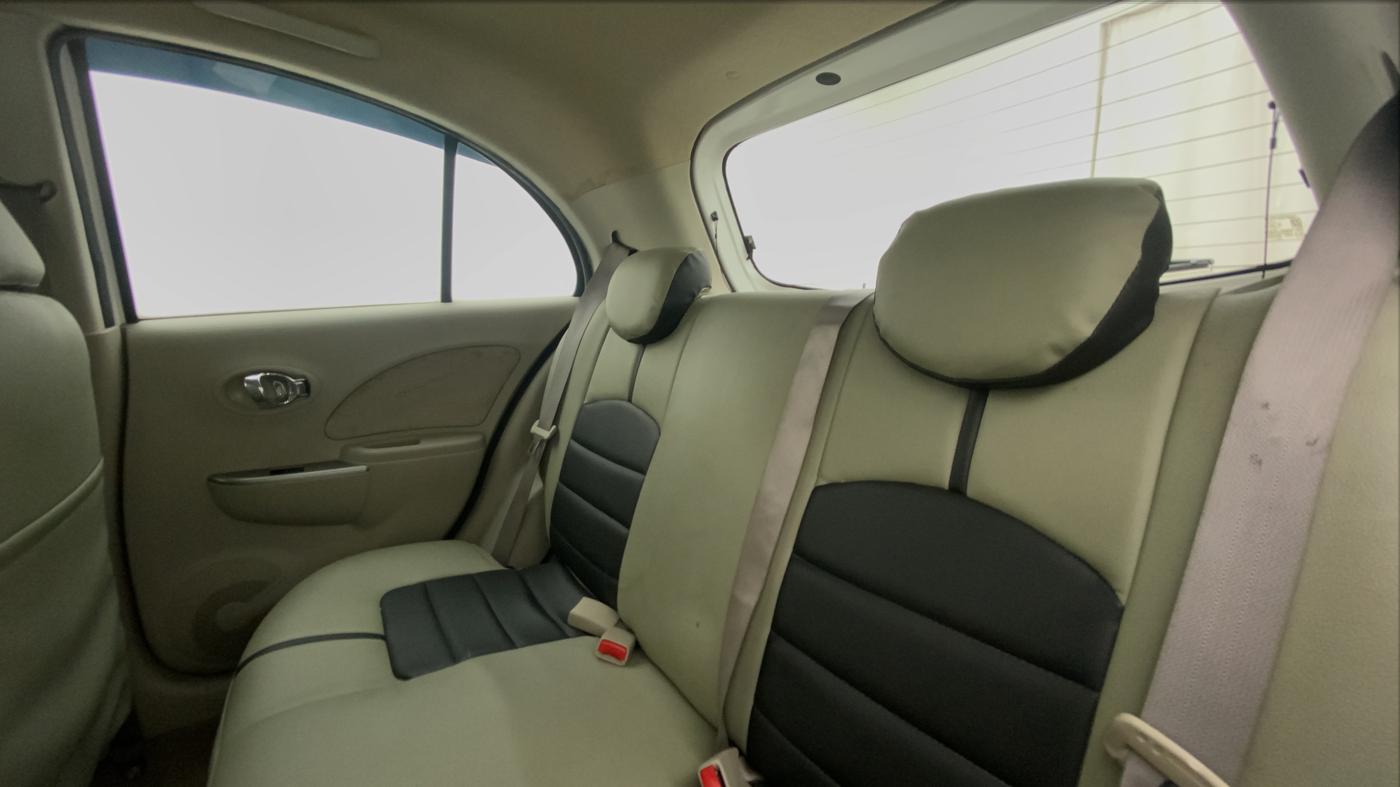 2013 Nissan Micra XV CVT, CNG, Automatic, 50,591 km, Right Side Rear Door Cabin