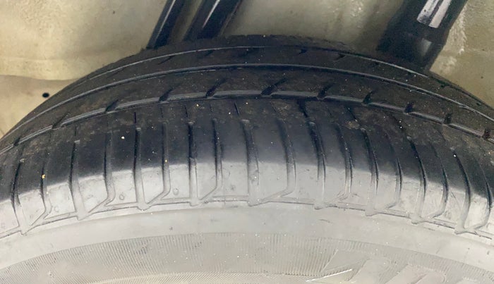 2012 Honda City 1.5L I-VTEC V MT, Petrol, Manual, 99,078 km, Left Rear Tyre Tread