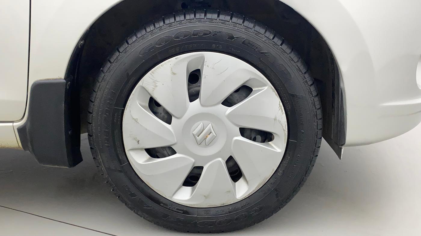 2016 Maruti Celerio VXI AMT, Petrol, Automatic, 46,876 km, Right Front Wheel