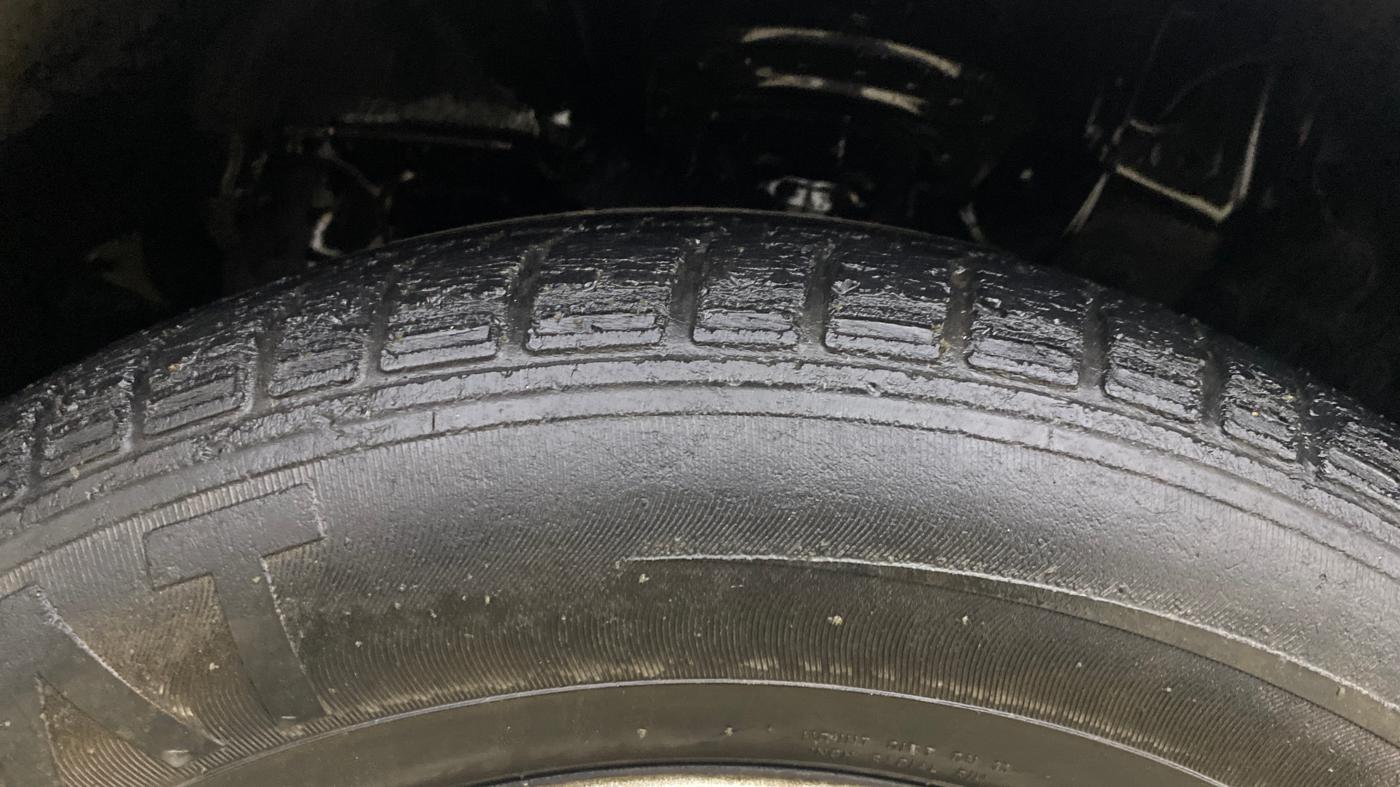 2017 Hyundai Creta SX PLUS 1.6 PETROL, CNG, Manual, 94,059 km, Left Front Tyre Tread
