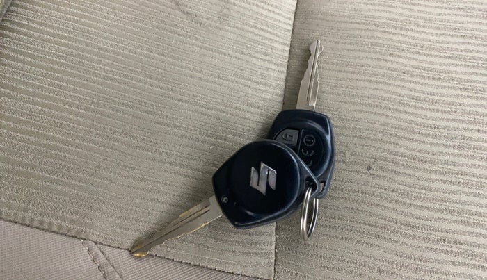 2016 Maruti Ciaz VXI (O), Petrol, Manual, 1,18,566 km, Key Close Up