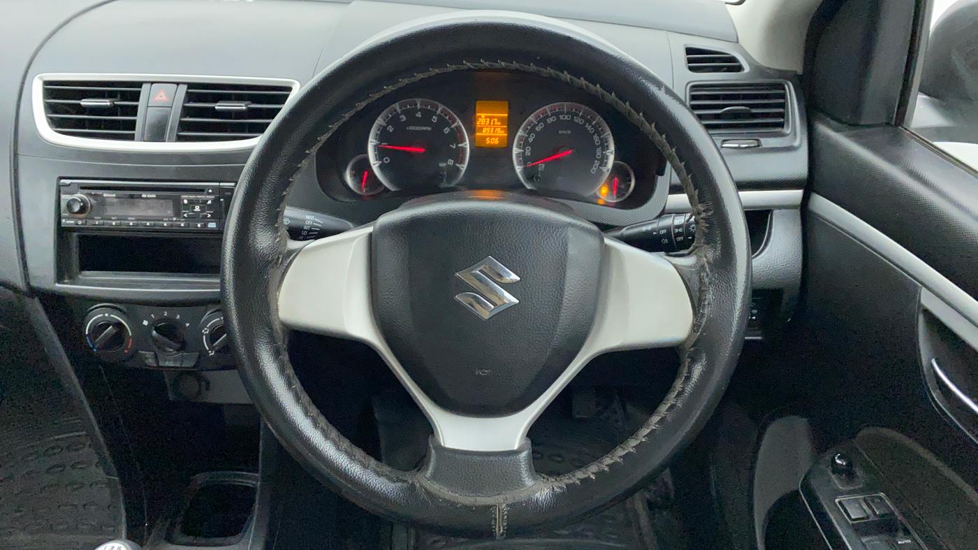 2013 Maruti Swift VXI D, Petrol, Manual, 89,474 km, Steering Wheel Close Up