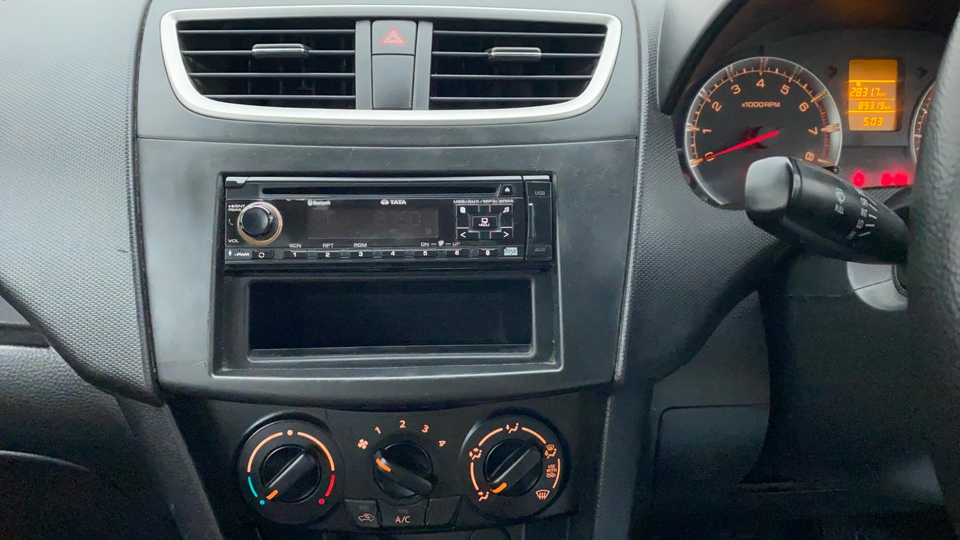 2013 Maruti Swift VXI D, Petrol, Manual, 89,474 km, Air Conditioner