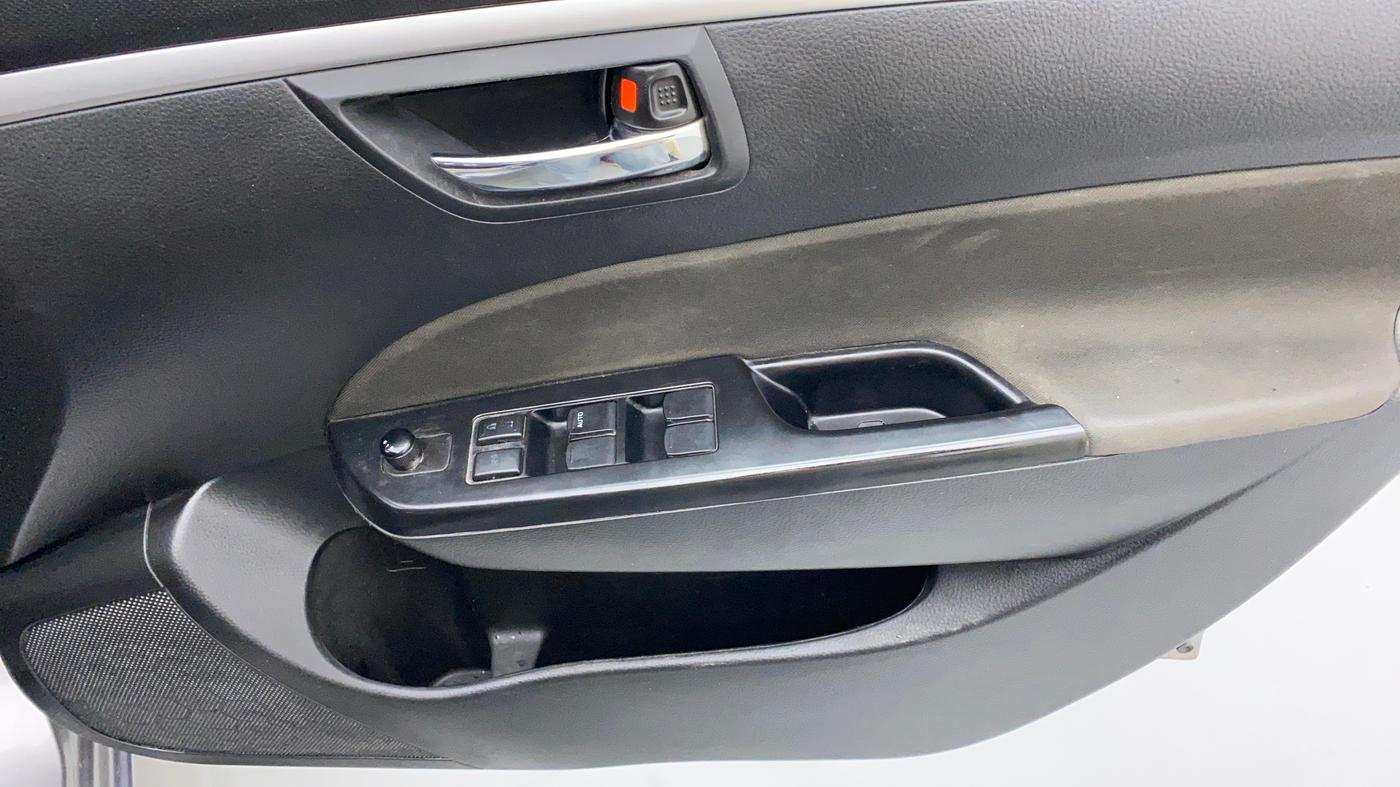 2013 Maruti Swift VXI D, Petrol, Manual, 89,474 km, Driver Side Door Panels Control