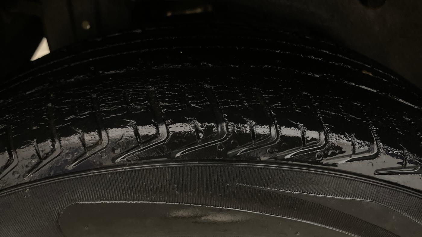 2012 Maruti A Star VXI, Petrol, Manual, 1,08,201 km, Right Rear Tyre Tread