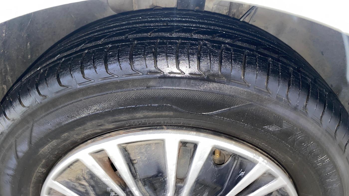2022 Tata Tiago XT CNG, CNG, Manual, 48,582 km, Right Front Tyre Tread