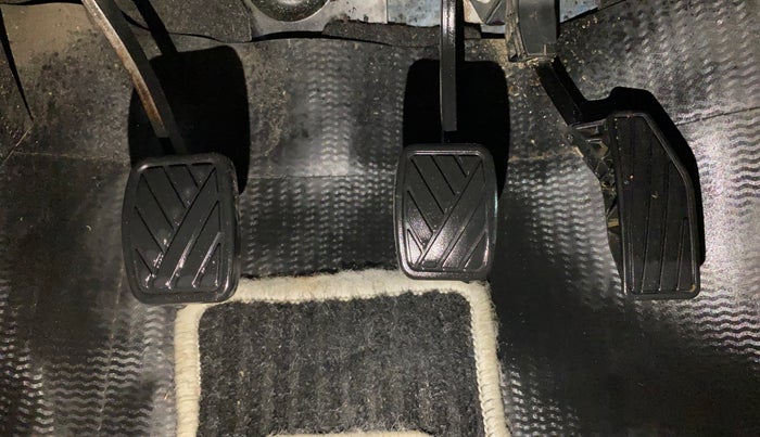 2023 Maruti Swift LXI, Petrol, Manual, 37,806 km, Pedals