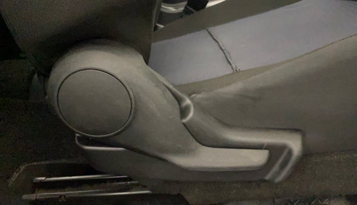 2020 Maruti Baleno DELTA PETROL 1.2, Petrol, Manual, 25,691 km, Driver Side Adjustment Panel