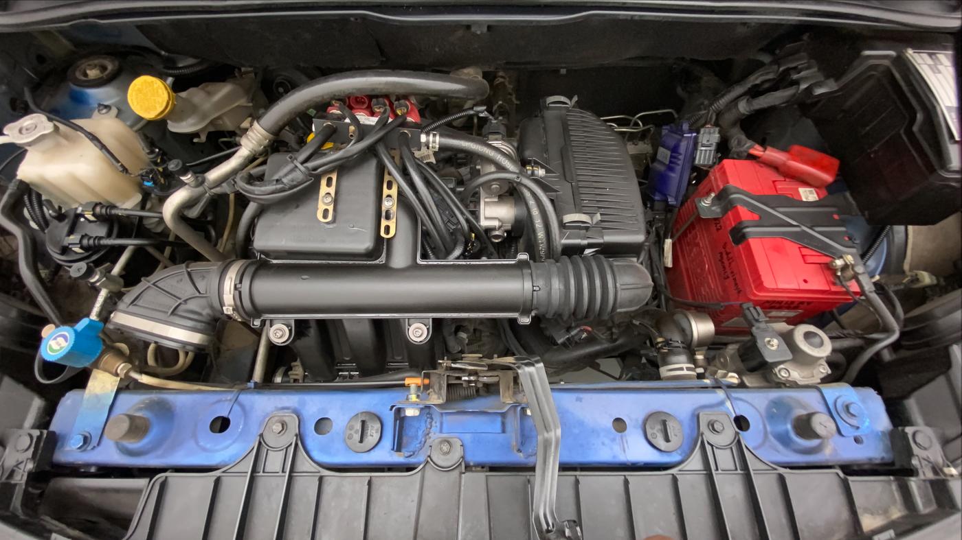 2019 Renault TRIBER RXL MT, CNG, Manual, 65,897 km, Open Bonet