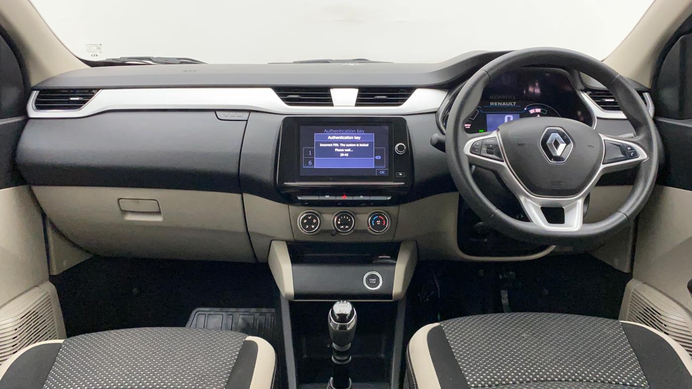2022 Renault TRIBER RXZ, Petrol, Manual, 23,887 km, Dashboard