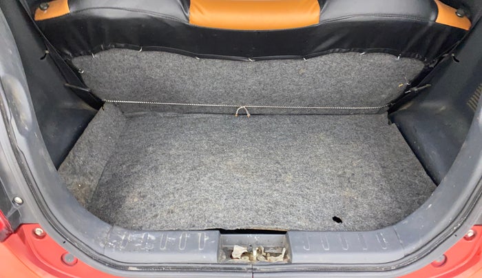 2019 Maruti Alto 800 LXI, Petrol, Manual, 29,763 km, Boot Inside