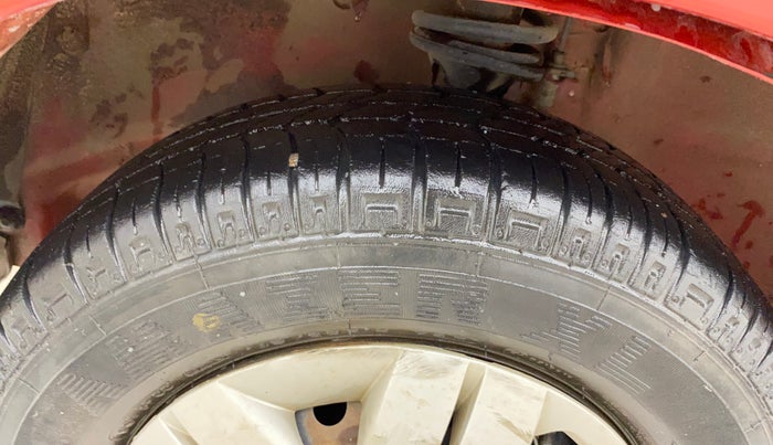 2019 Maruti Alto 800 LXI, Petrol, Manual, 29,763 km, Left Front Tyre Tread