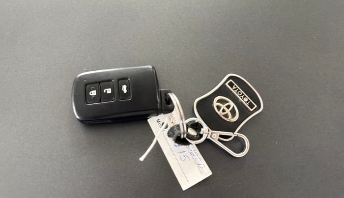 2014 Toyota Corolla Altis VL CVT PETROL, Petrol, Automatic, 86,863 km, Key Close Up