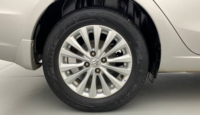 2017 Maruti Ciaz ZETA 1.3 DDIS SHVS, Diesel, Manual, 72,801 km, Right Rear Wheel