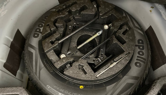 2017 Volkswagen Vento HIGHLINE 1.5 AT, Diesel, Automatic, 92,823 km, Spare Tyre