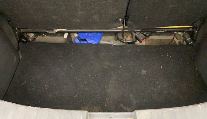 2015 Maruti Ritz VXI, Petrol, Manual, 83,056 km, Boot Inside