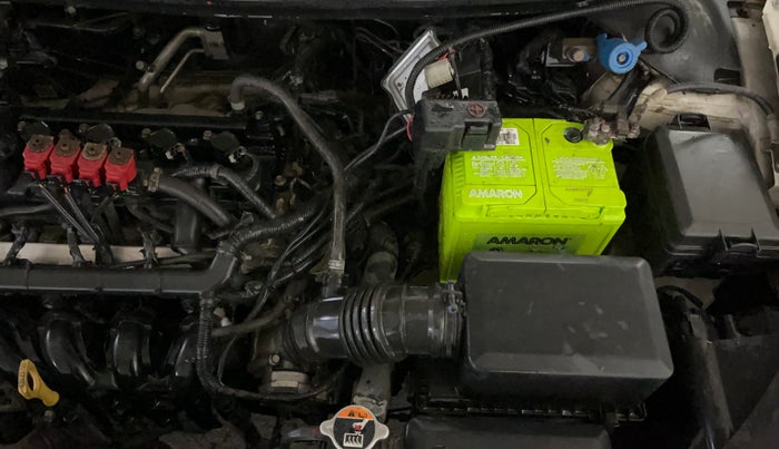 2018 Hyundai Elite i20 ASTA 1.2, CNG, Manual, 65,768 km, Engine View - Left