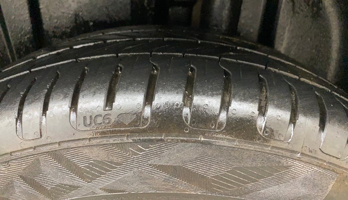 2022 Volkswagen VIRTUS COMFORTLINE TSI 1.0 MT, Petrol, Manual, 46,685 km, Left Rear Tyre Tread