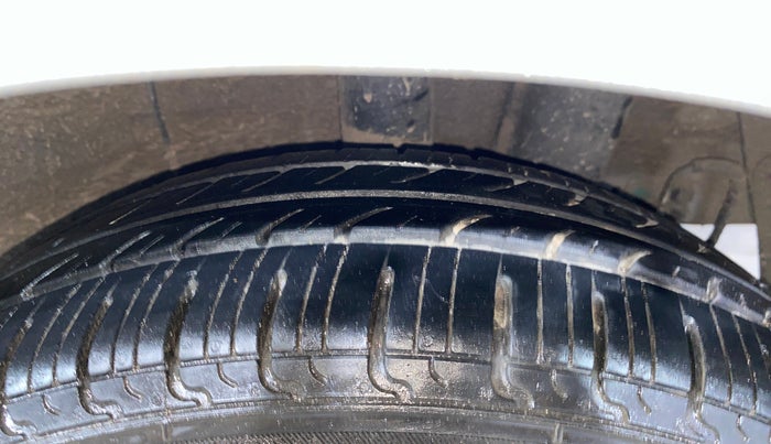 2019 Hyundai Grand i10 SPORTZ 1.2 KAPPA VTVT, Petrol, Manual, 68,297 km, Left Rear Tyre Tread