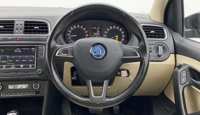 2017 Skoda Rapid STYLE 1.5 TDI AT, Diesel, Automatic, 94,742 km, Steering Wheel Close Up