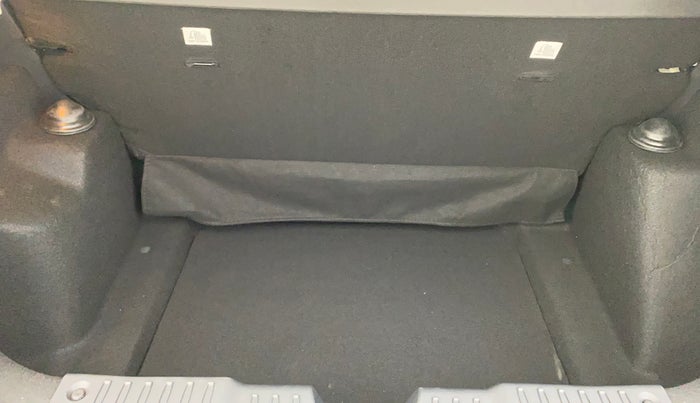 2025 Tata ALTROZ Creative S Petrol 5AMT, Petrol, Automatic, 185 km, Boot Inside