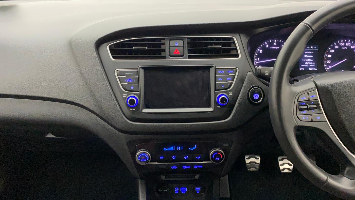 2019 Hyundai i20 Active 1.2 SX, Petrol, Manual, 15,347 km, Air Conditioner