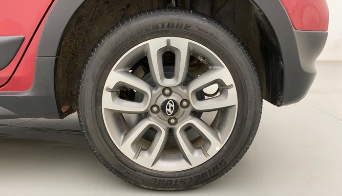 2019 Hyundai i20 Active 1.2 SX, Petrol, Manual, 15,347 km, Left Rear Wheel