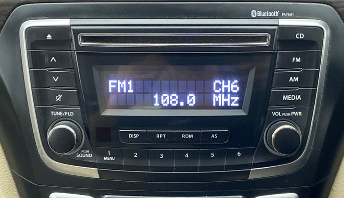 2016 Maruti Ciaz VXI+, CNG, Manual, 1,13,861 km, Infotainment System