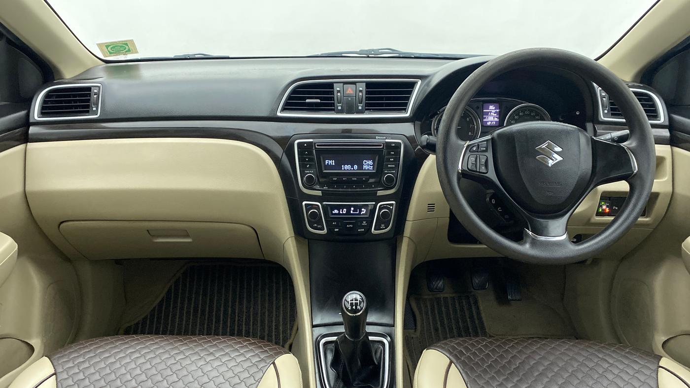 2016 Maruti Ciaz VXI+, CNG, Manual, 1,13,861 km, Dashboard