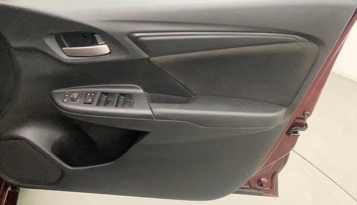 2017 Honda WR-V 1.5L I-DTEC S MT, Diesel, Manual, 71,092 km, Driver Side Door Panels Control