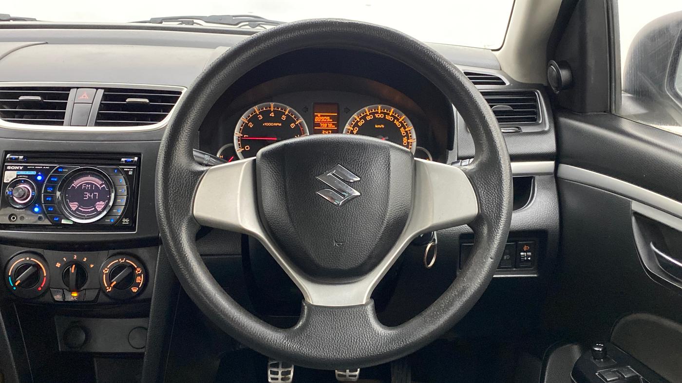 2012 Maruti Swift VXI, Petrol, Manual, 79,876 km, Steering Wheel Close Up