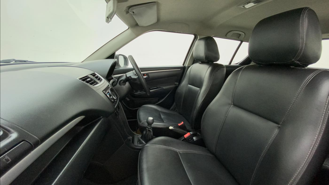 2012 Maruti Swift VXI, Petrol, Manual, 79,876 km, Right Side Front Door Cabin