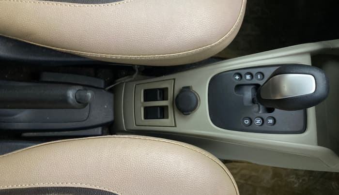 2017 Maruti Alto K10 VXI (O) AMT, CNG, Automatic, 81,475 km, Gear Lever