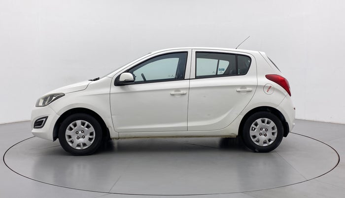 2013 Hyundai i20 MAGNA O 1.2, CNG, Manual, 95,593 km, Left Side